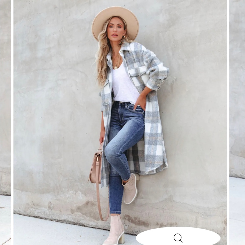 Vici button down coat